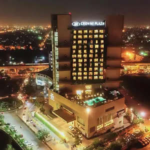 Crowne Plaza New Rohini By Ihg ***** Delhi (National Capital Territory of India)