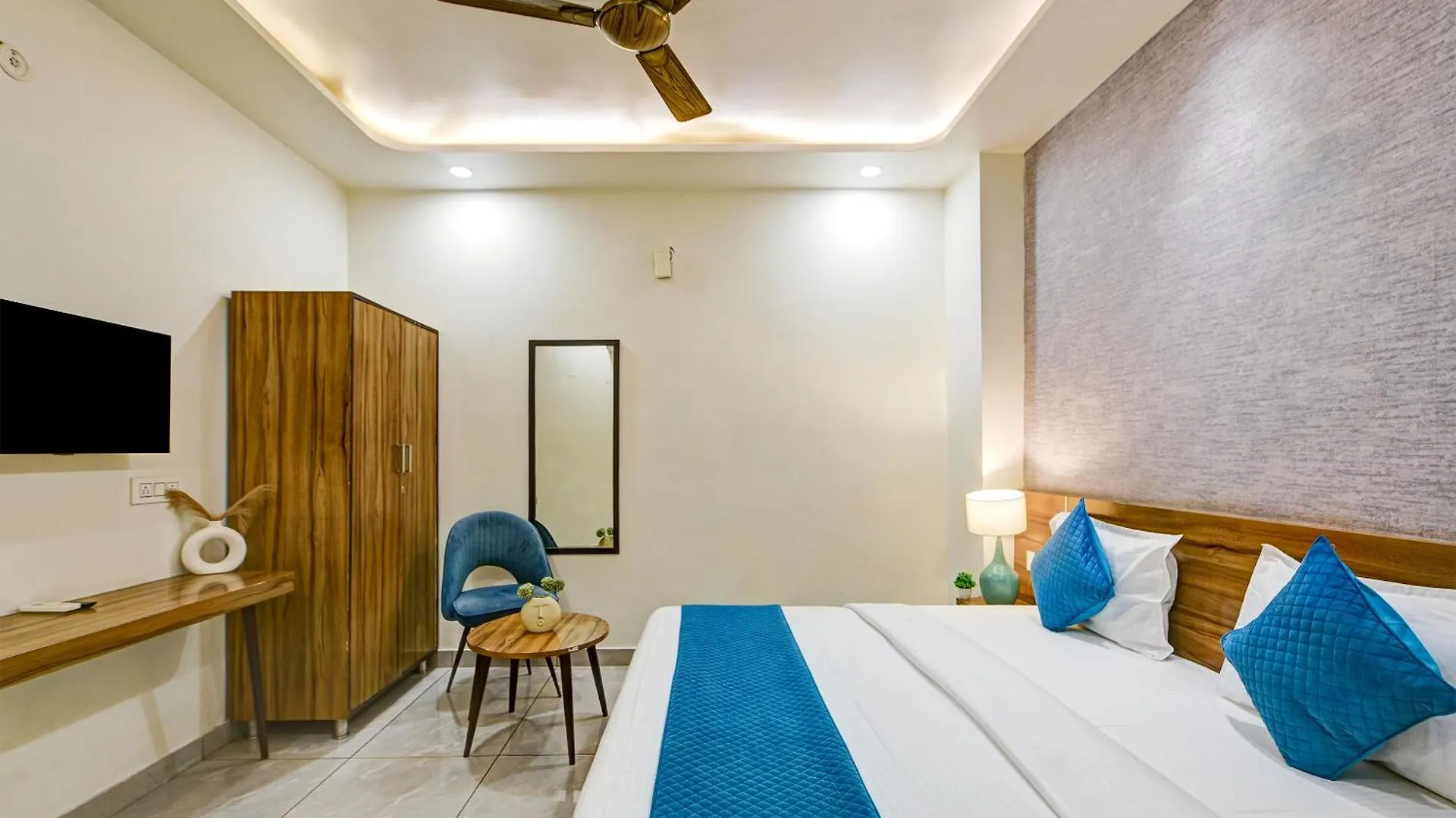 Hotel Gallivanto Inn Delhi