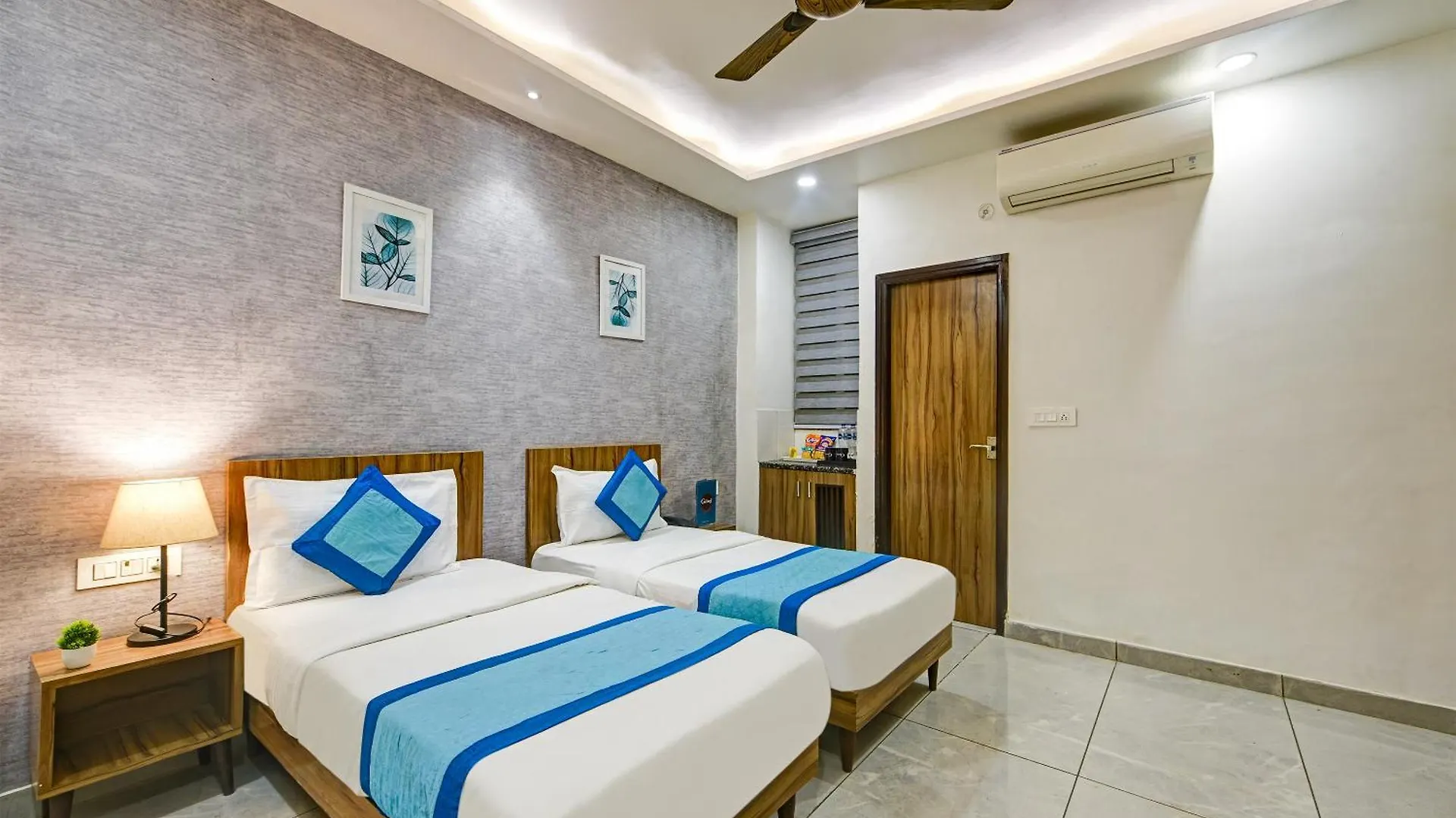 Gallivanto Inn Delhi