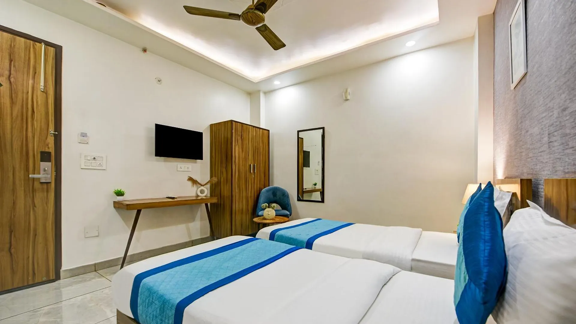 Gallivanto Inn Delhi  3*, Delhi (National Capital Territory of India)