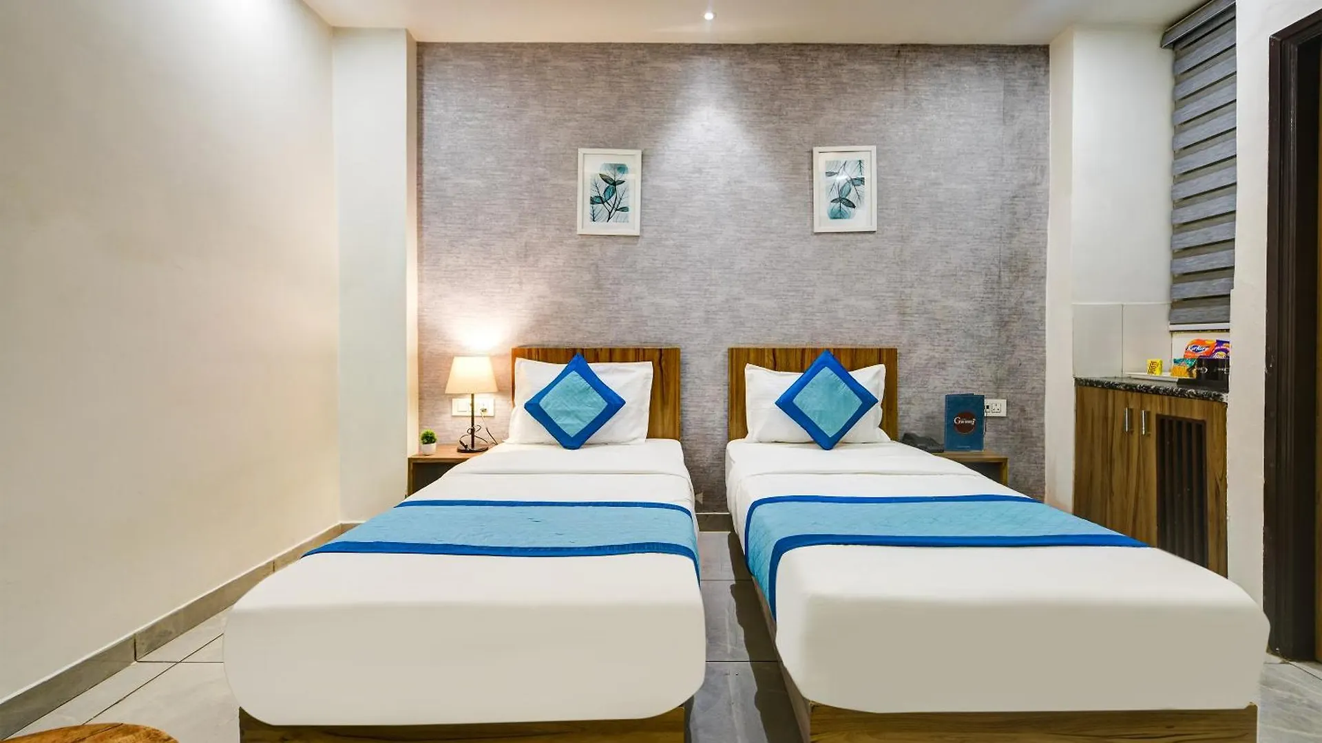 Gallivanto Inn Delhi